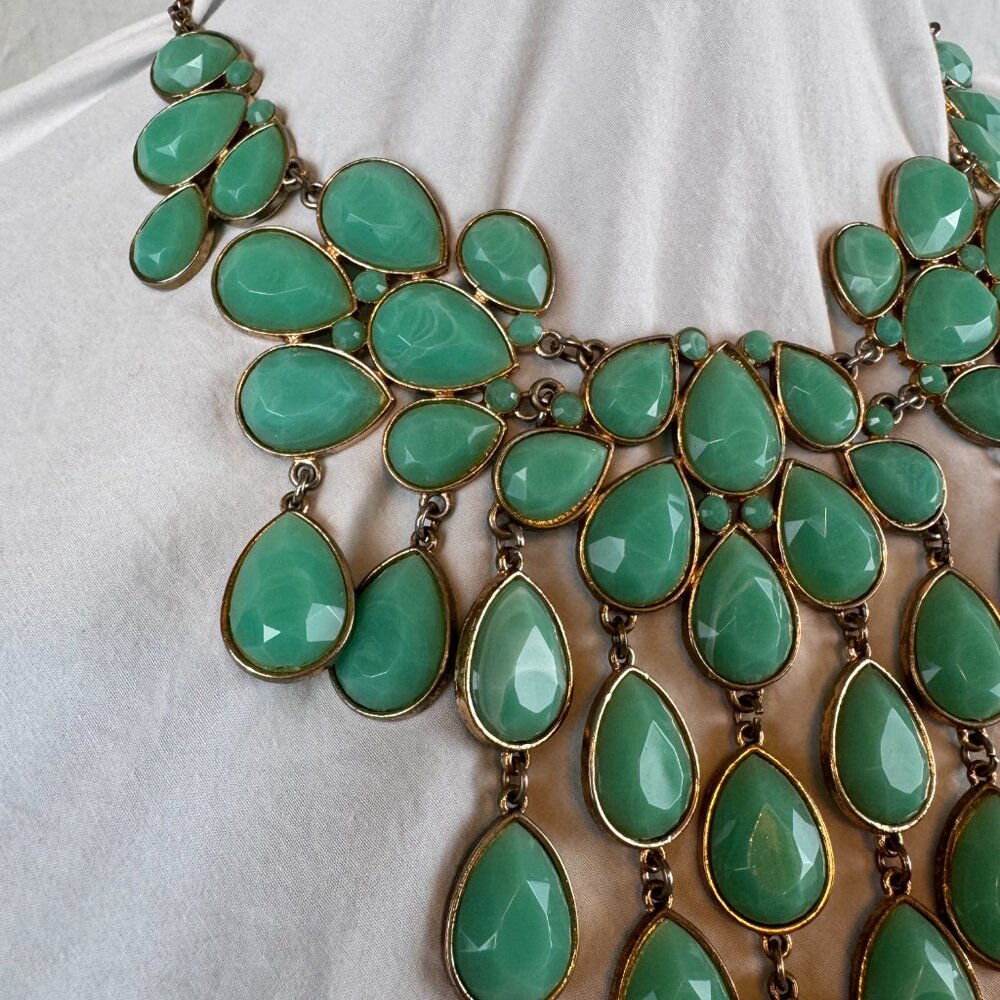 Statement Necklace - Picture 3 of 4